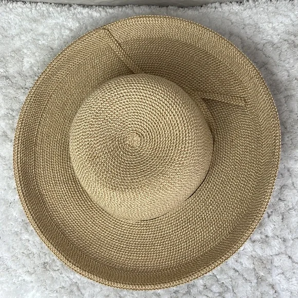 Sunday Afternoons Kauai Sun Hat - Picture 4 of 6